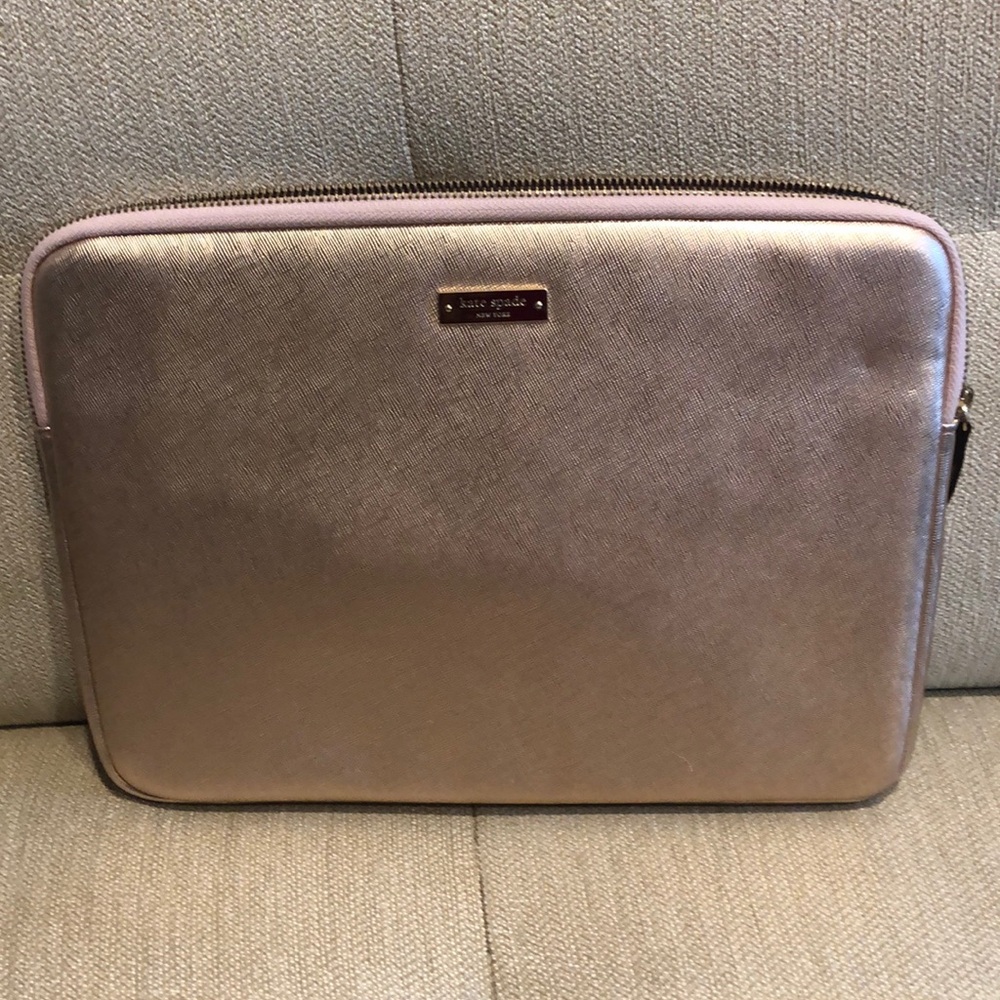 Kate Spade New York rose gold sleeve for apple iPad Pro, NEW approx 14”x10”